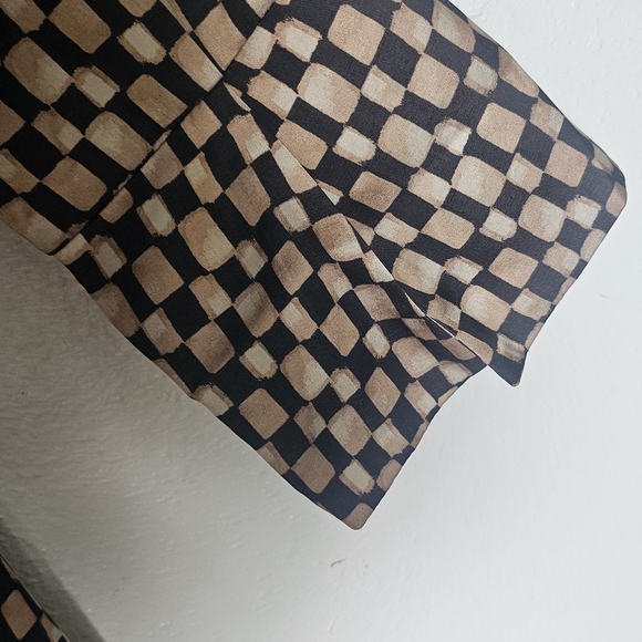 Abercrombie & Fitch Black and Tan Checkered Long Sleeve Dress - Picture 4 of 4